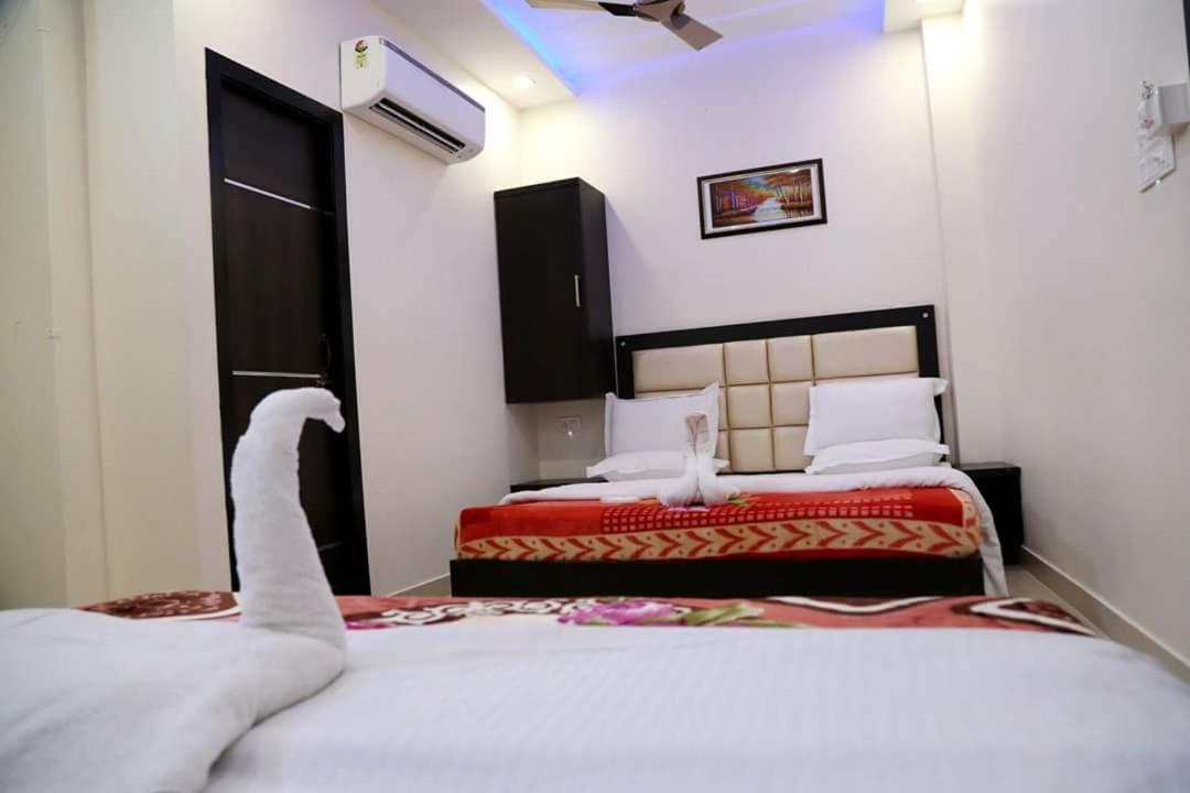 Hotel White Tulip Αμριτσάρ Εξωτερικό φωτογραφία